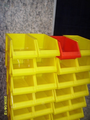 【供應寮步塑料盒零件盒 背掛式零件盒 插住式零件盒】價格,廠家,圖片,塑料盒,東莞市鵬威塑膠制品-